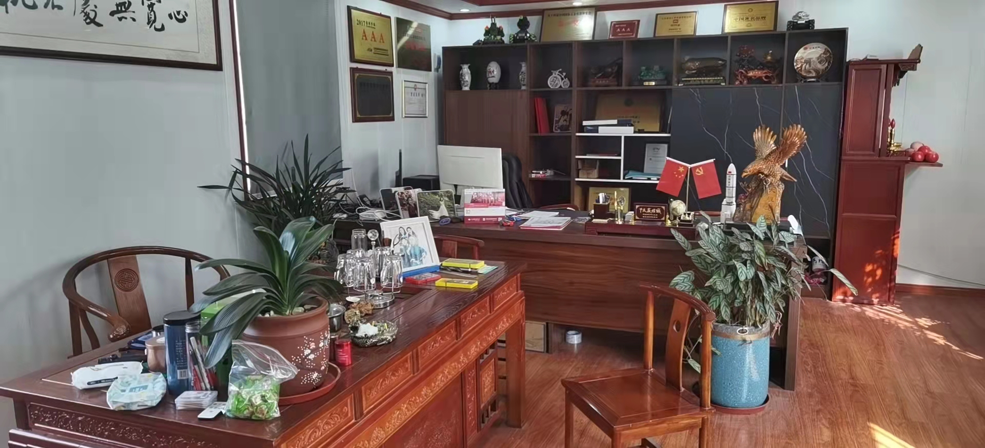 Horgos Shengtian Trading Co., Ltd. – storage shelves 2