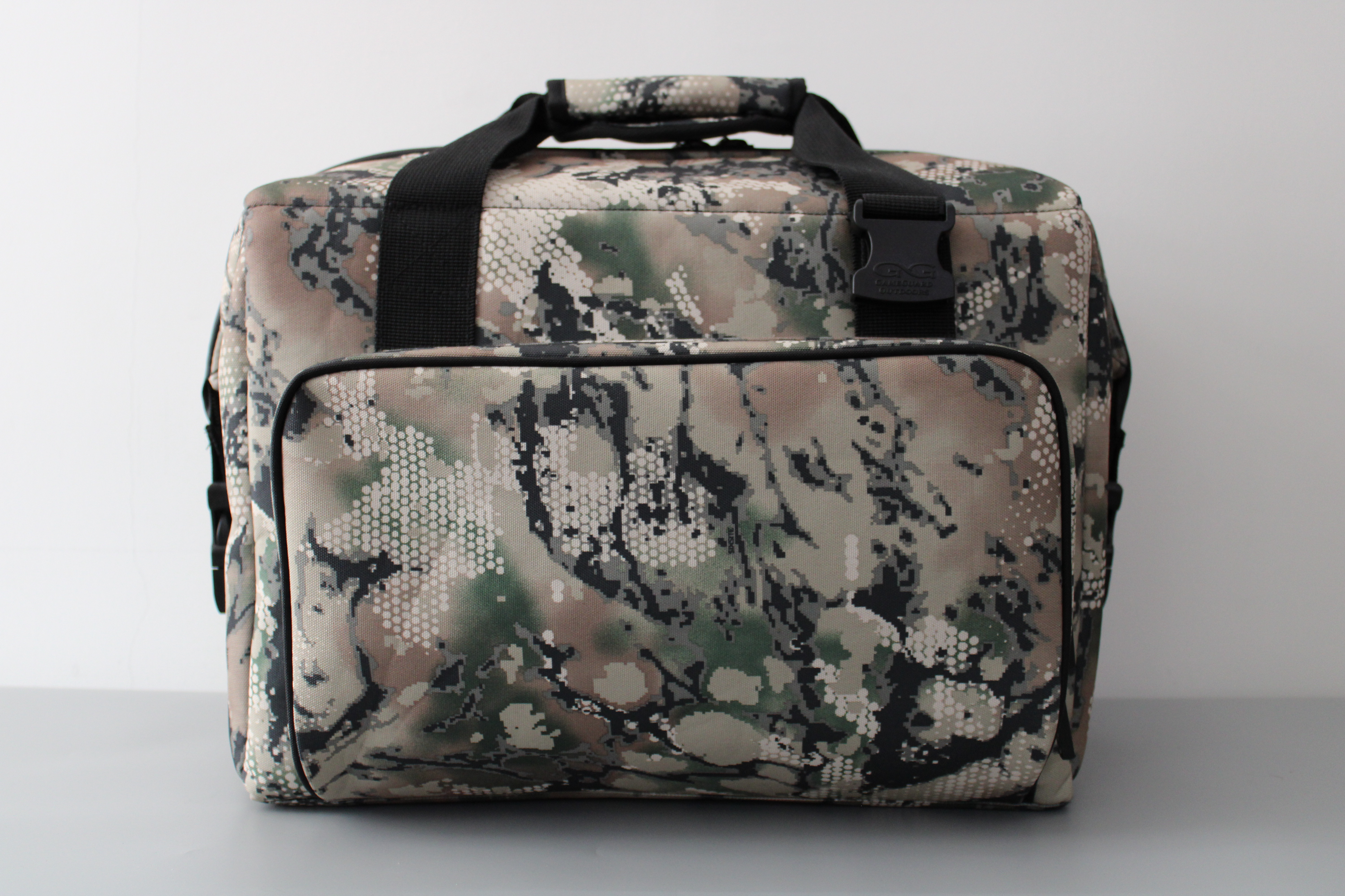 Camo super cooler bag