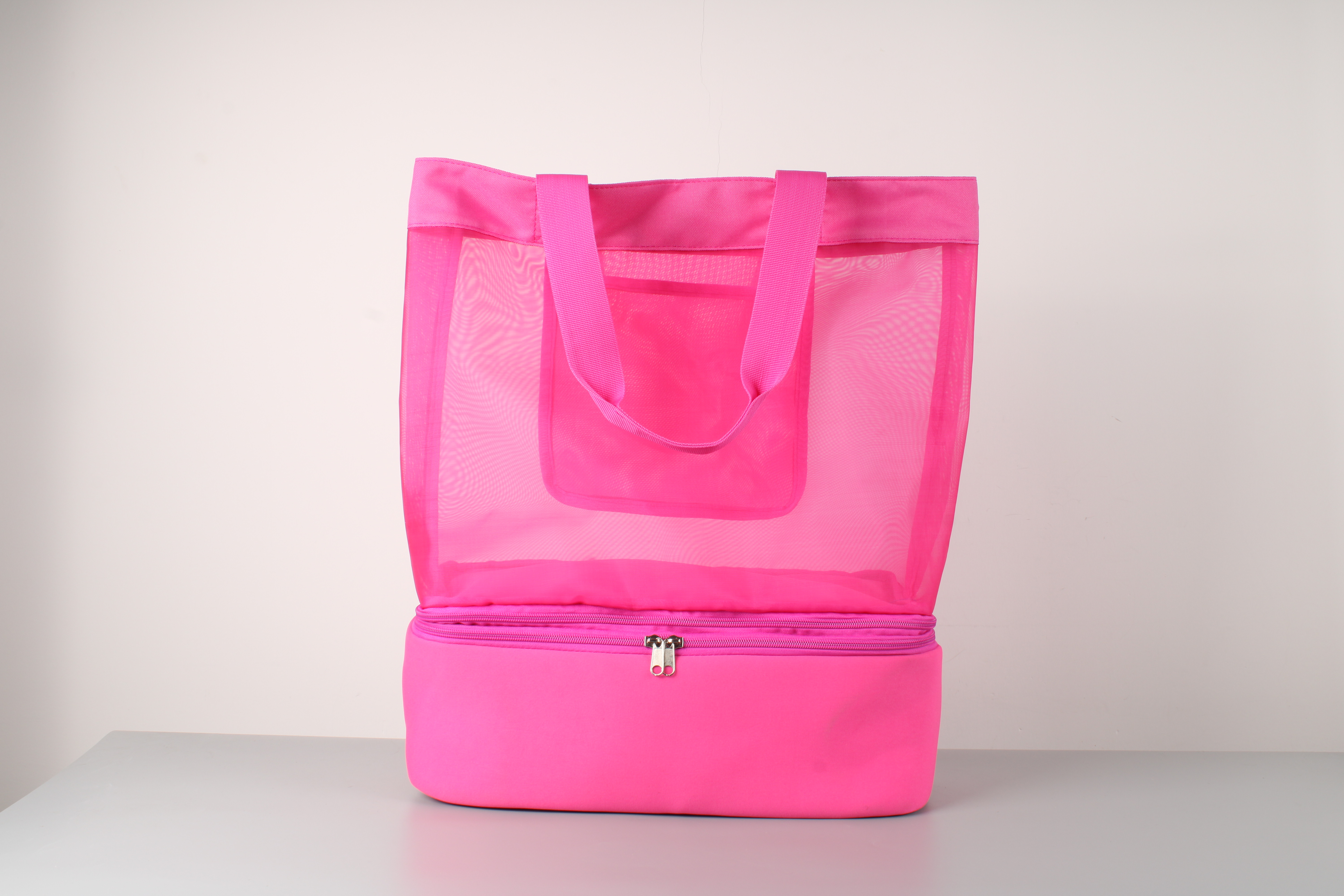 Neoprene cooler bag