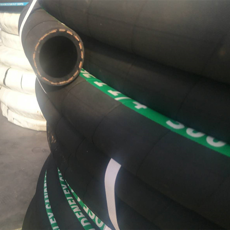 fiber braiding reinforcement black color High pressure 20 bar heat resistant rubber water hose
