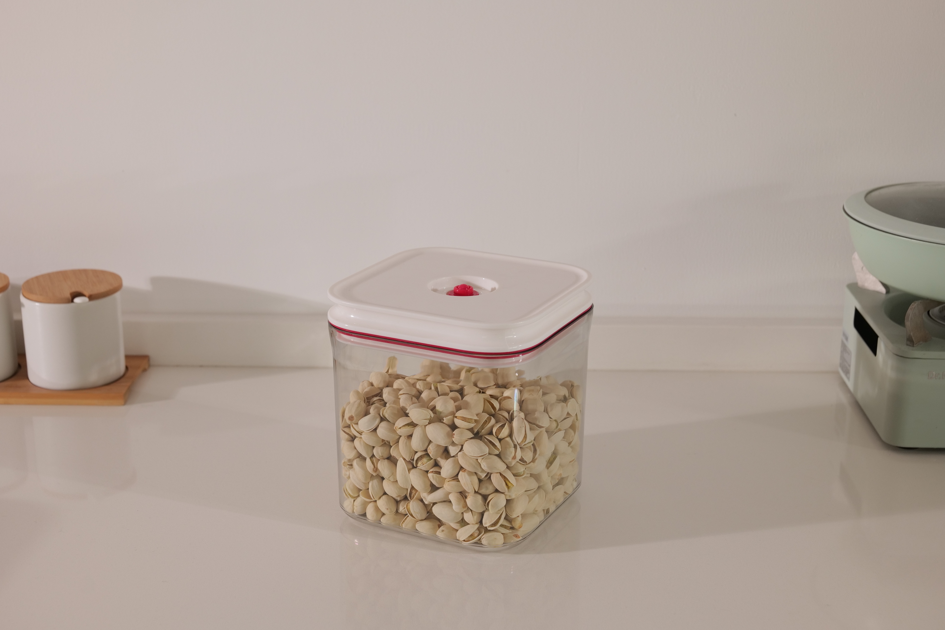 Electric Vacuum Seal Storage Box