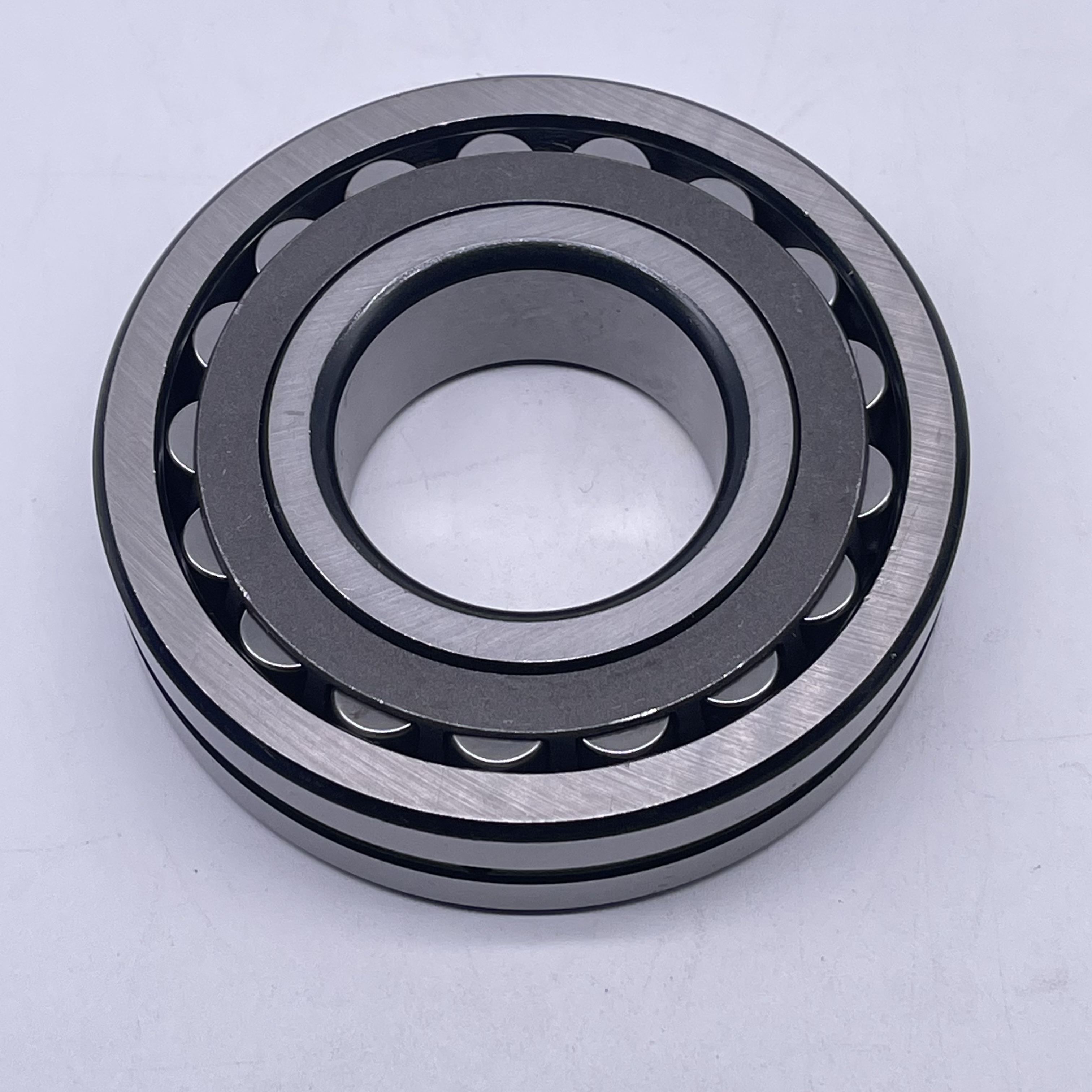 Spherical roller bearing