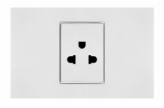 Universal socket
