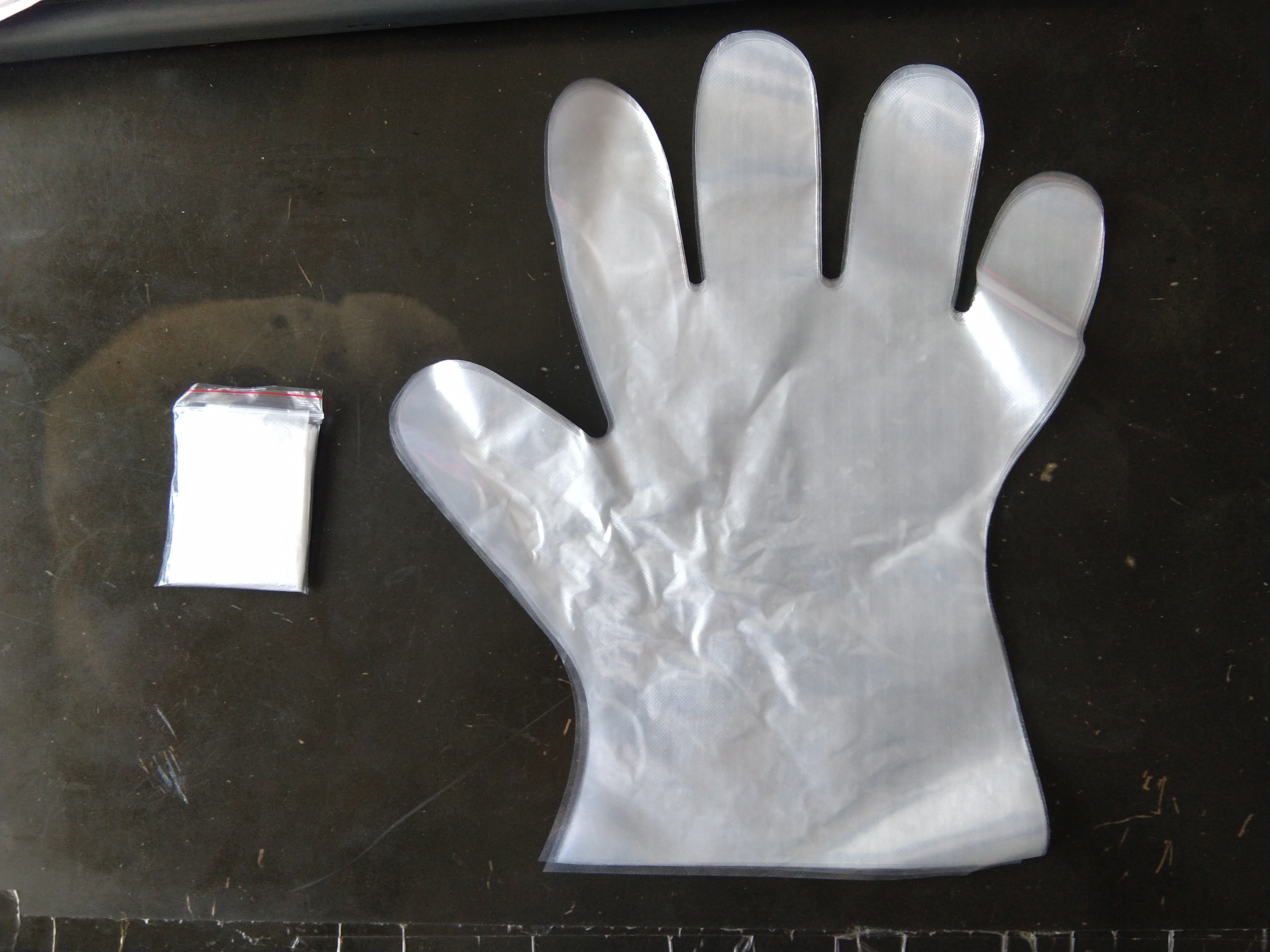Disposable Fold Glove