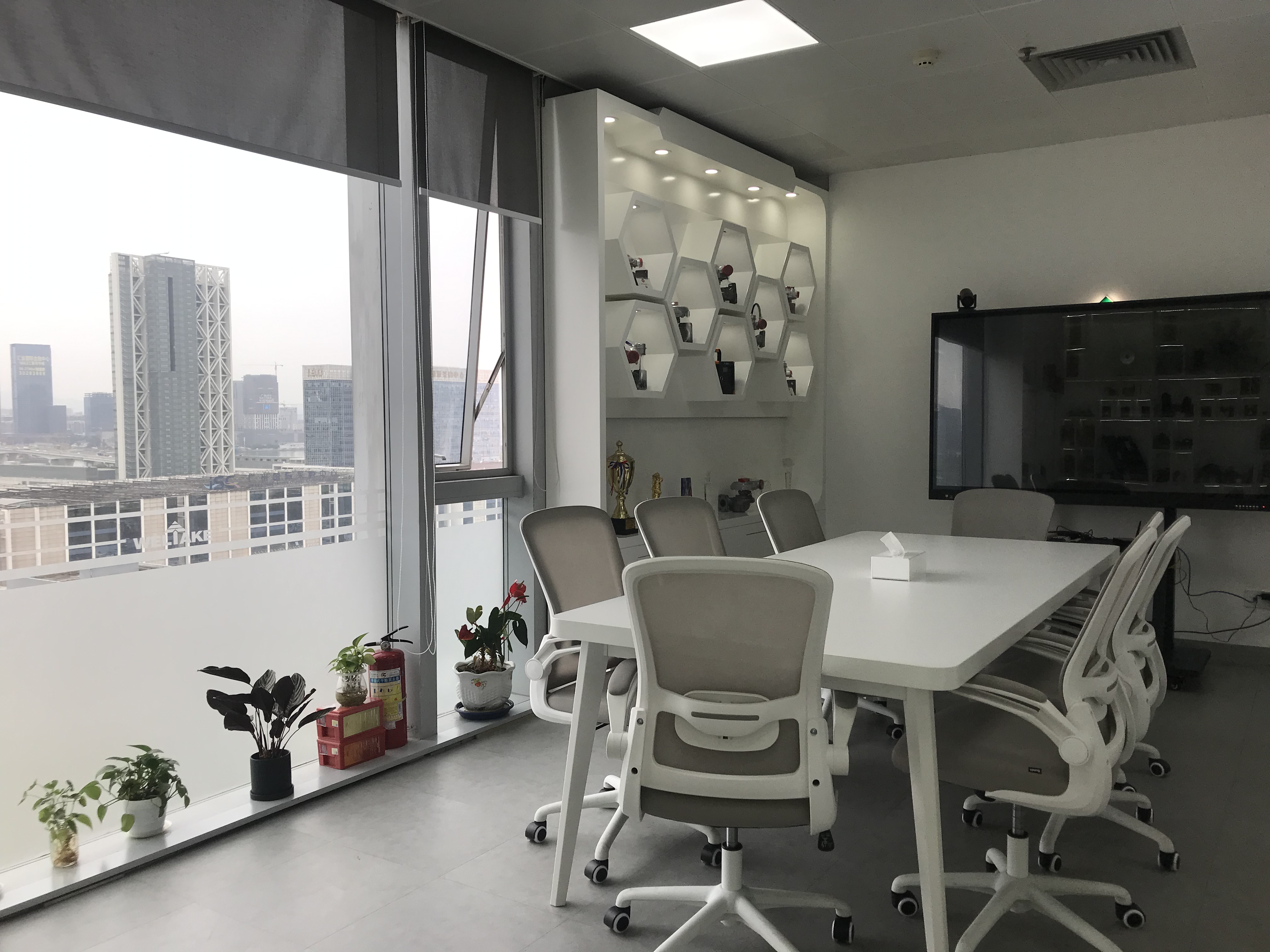 Guangzhou Huide Import and Export Trading Co., Ltd. – photovoltaic application products 2