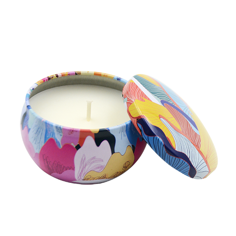 scented tin candle