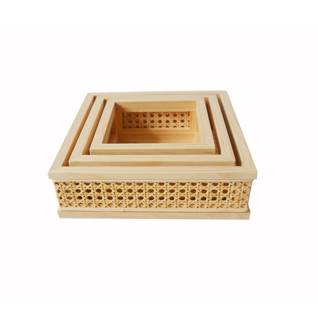 rattan tray