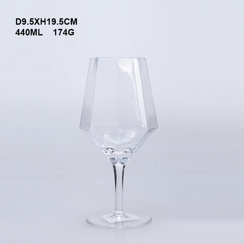 Handmade glass red goblet with high quality