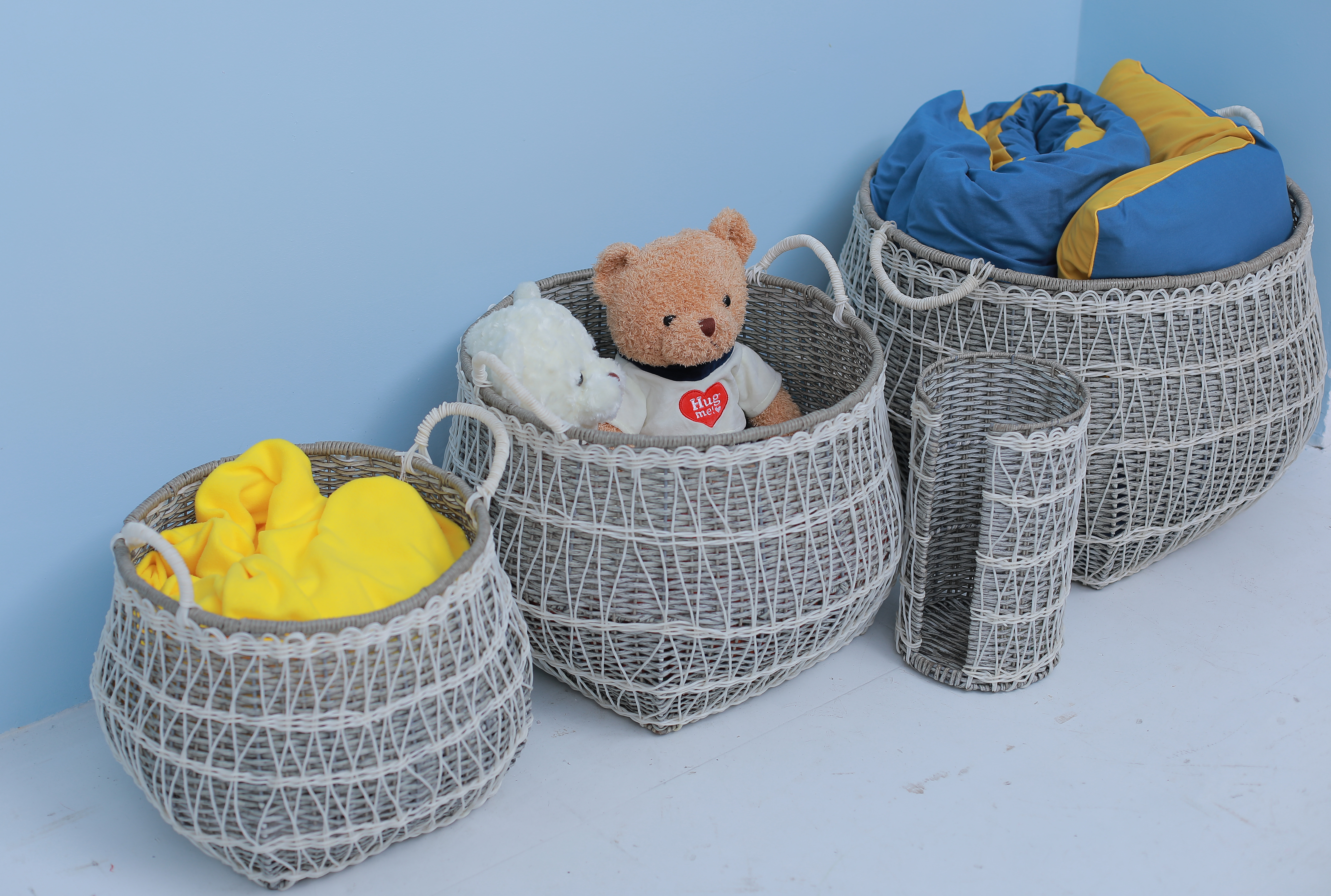 Household bathroom woven storage baskets