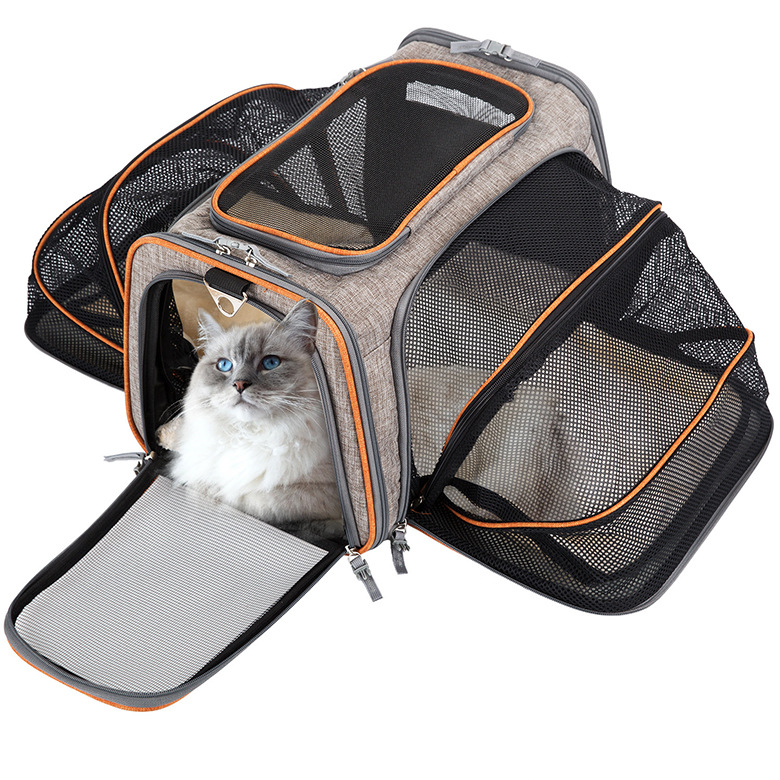 Pet Outdoor Expanded Bag