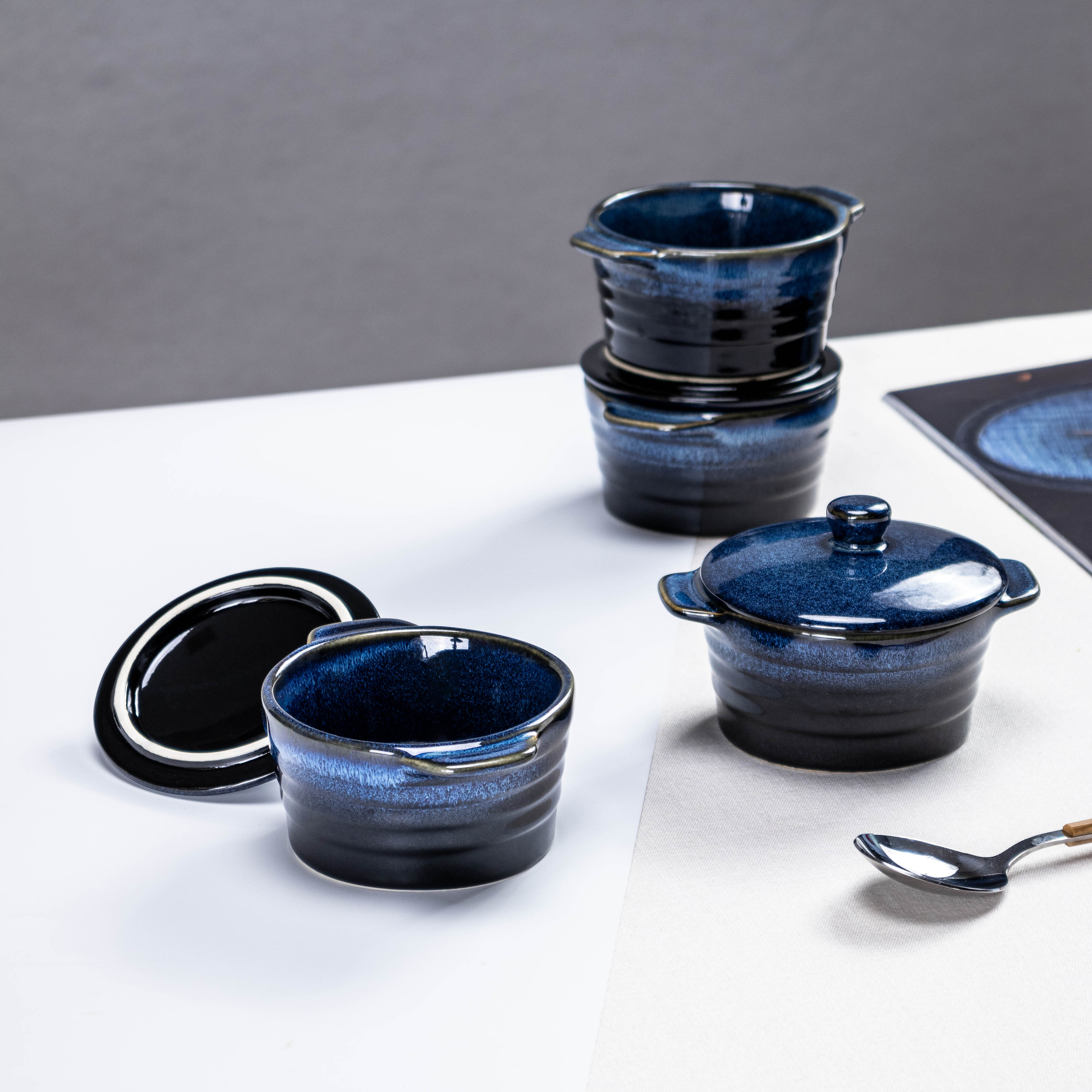 Best Selling Ceramic Bakerware 4-Piece Set in Reactive Small Round Casserole