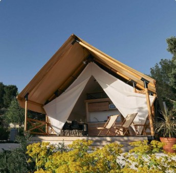 Hotel Tent