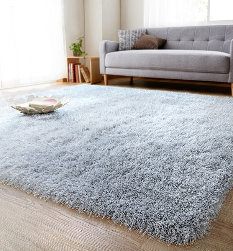Elastic and silk shaggy