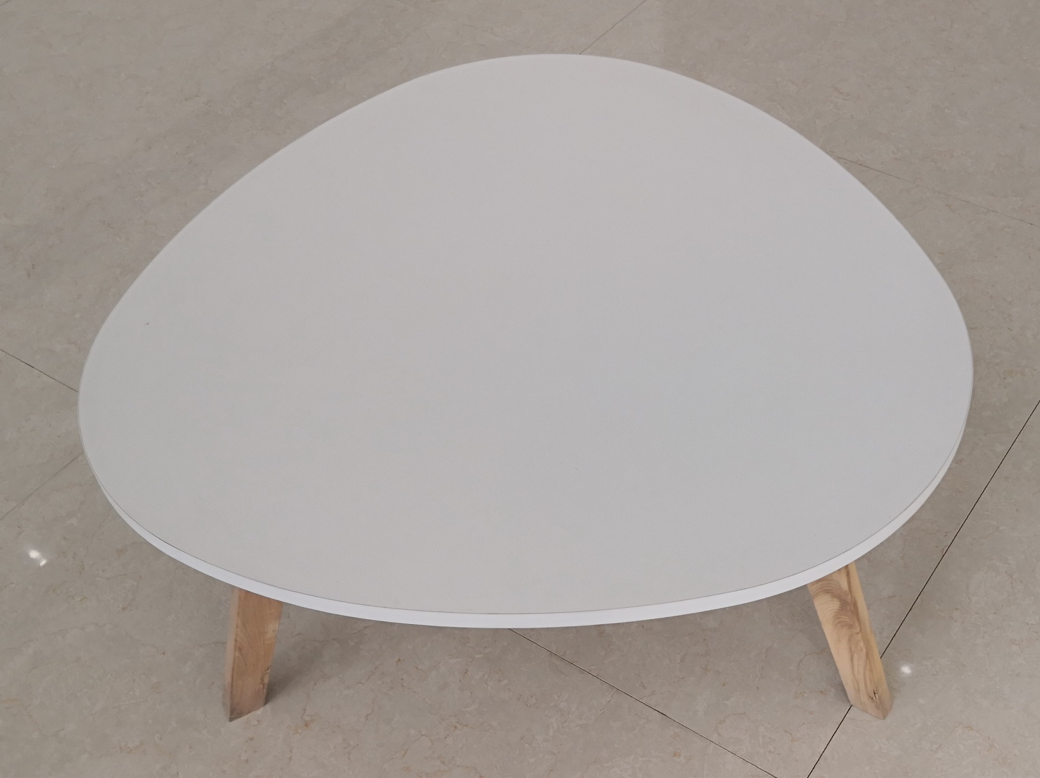 Coffee Table / Triangle Table