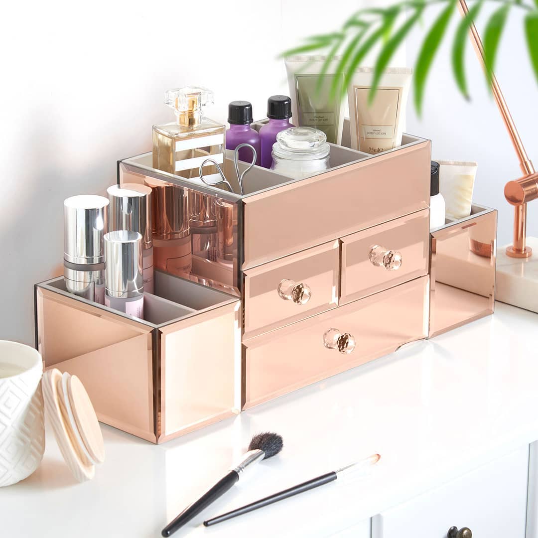 Mirrored jewelry box