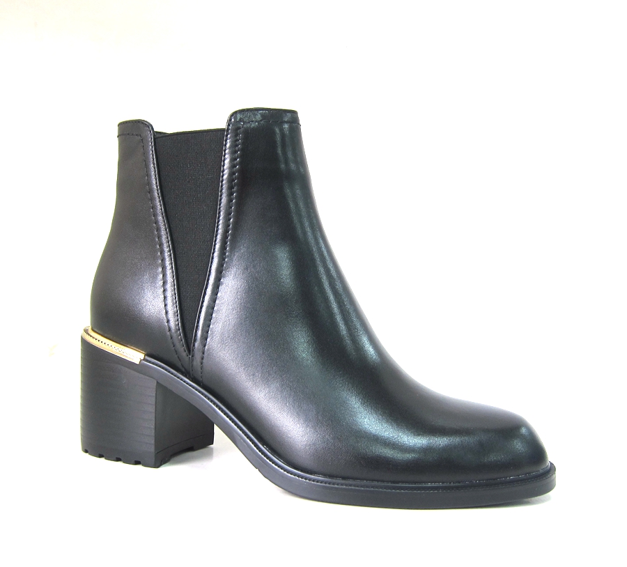 Lady boot