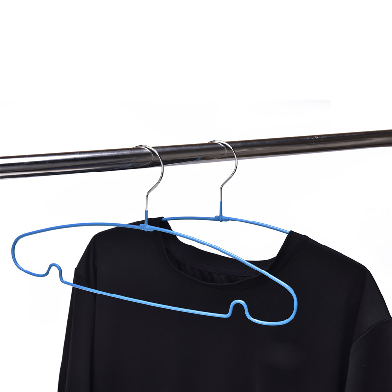 Japanese Best Seller PVC Coated Metal Hangerl