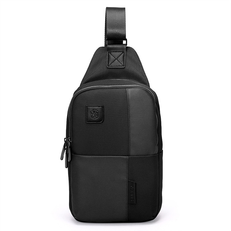 2022 new fashion waterproof mens crossbody chest sling bags for sport