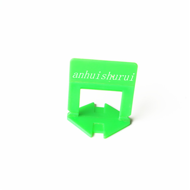 Tile leveling system clip