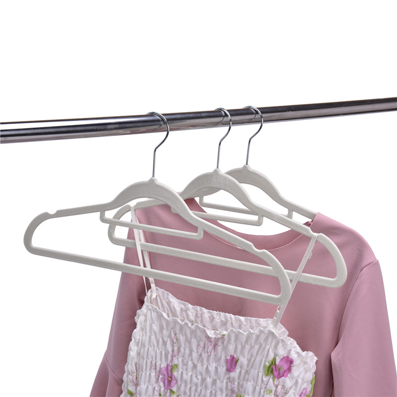 Velvet Hanger with Tie Bar and Pants Bar