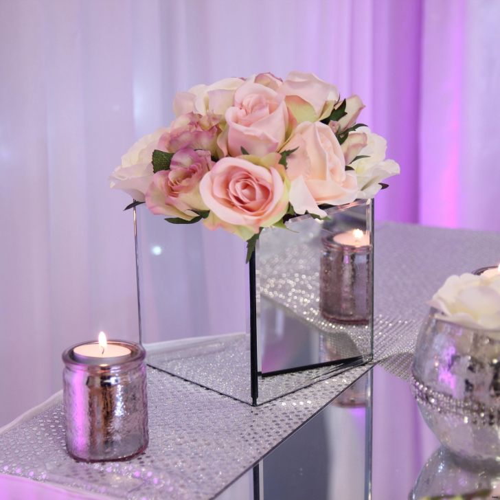 Vase,mirrored vase