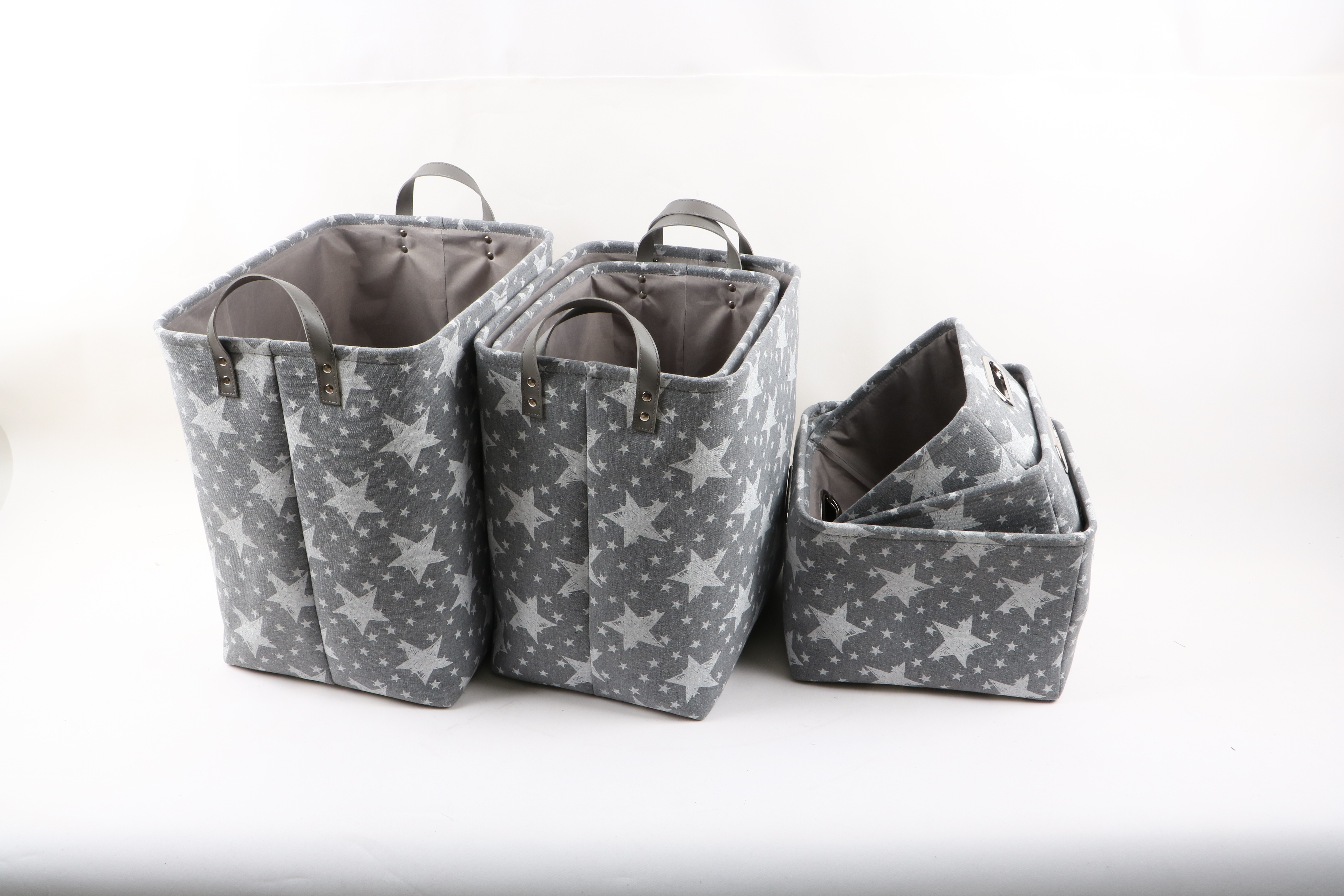 Storage basket