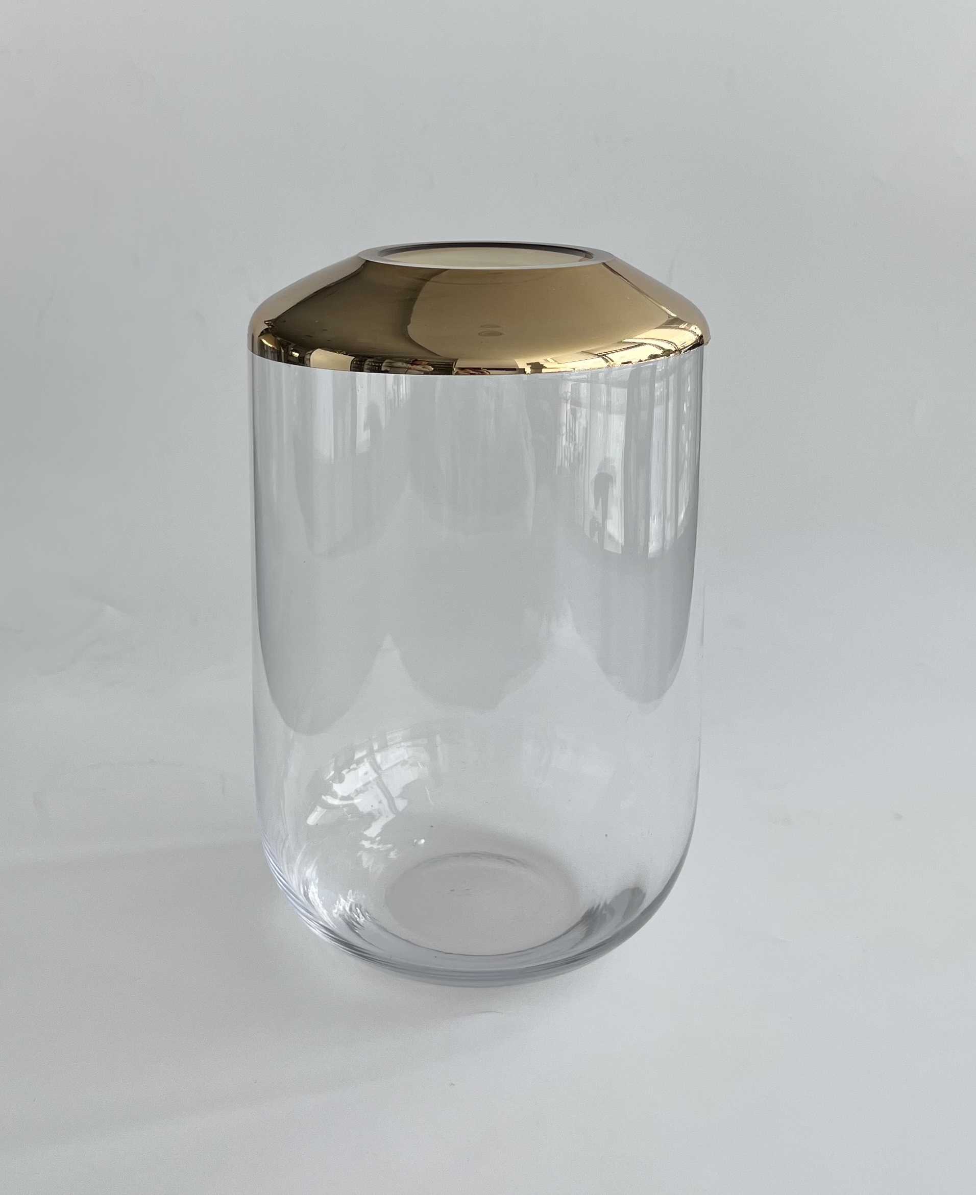Glass vase