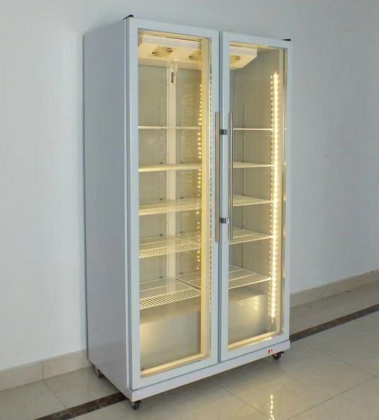 Full screen display case