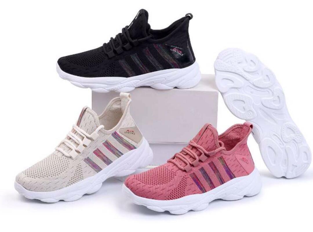 sports shoes