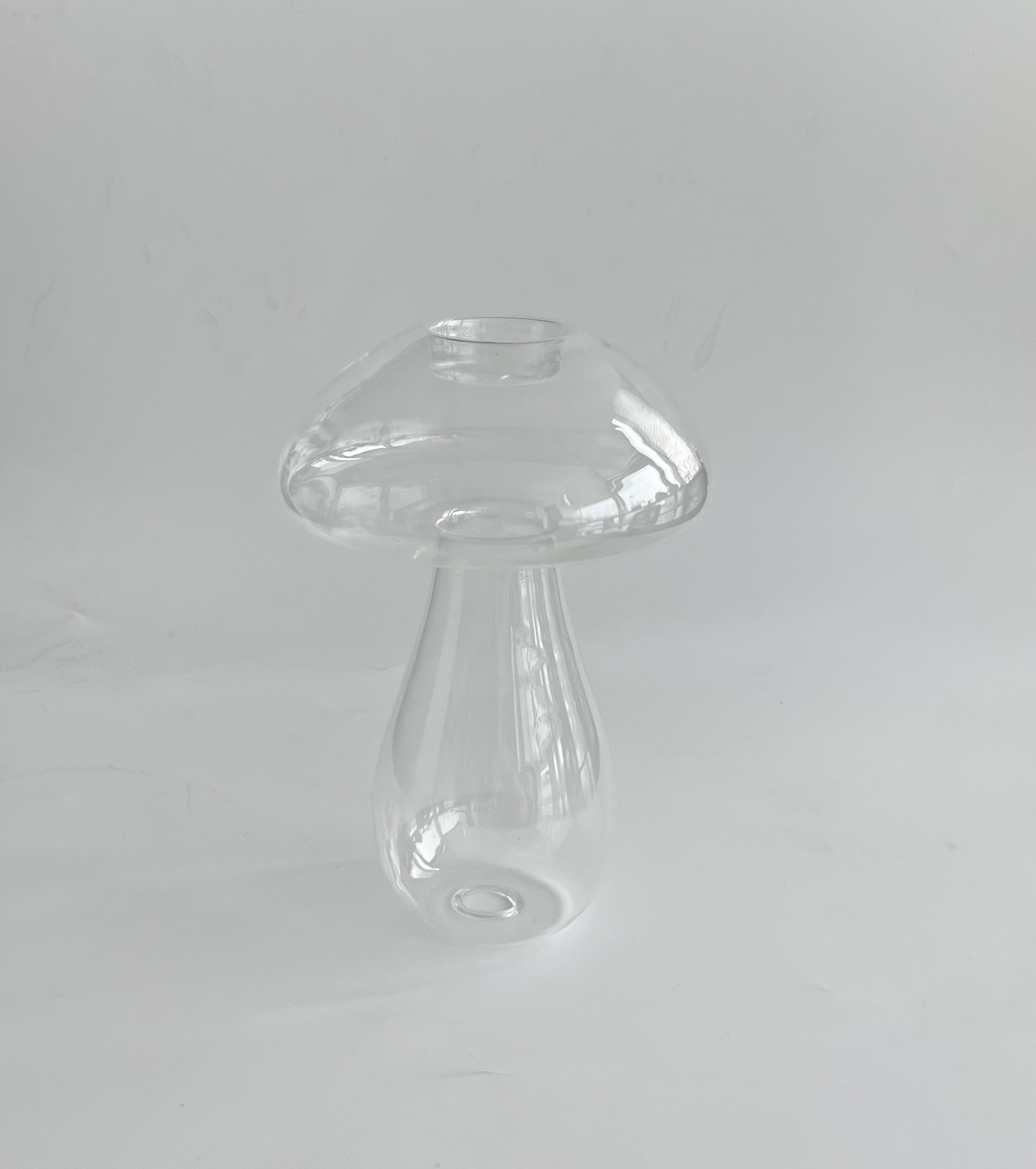 Glass candle holder