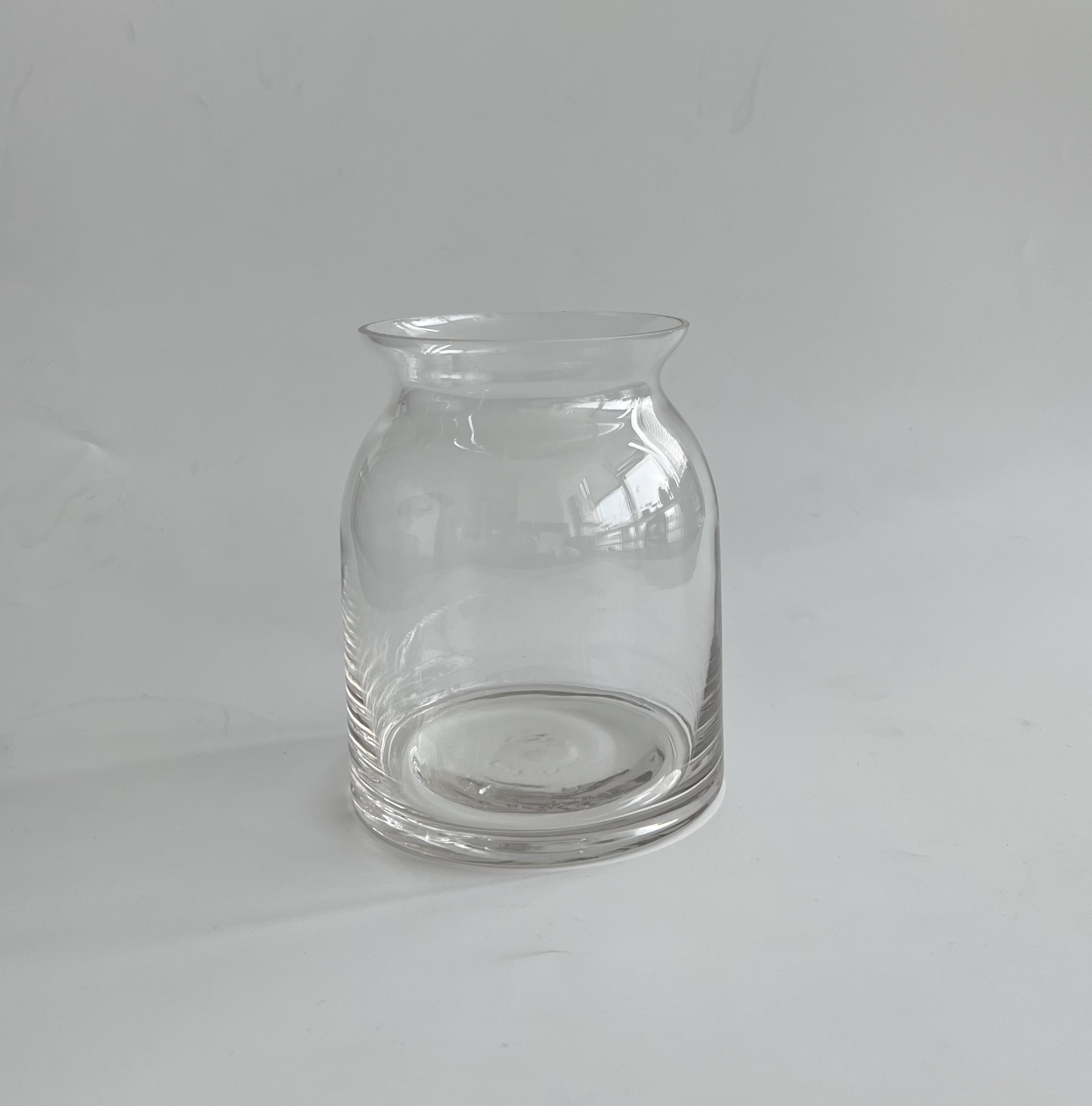 Glass vase