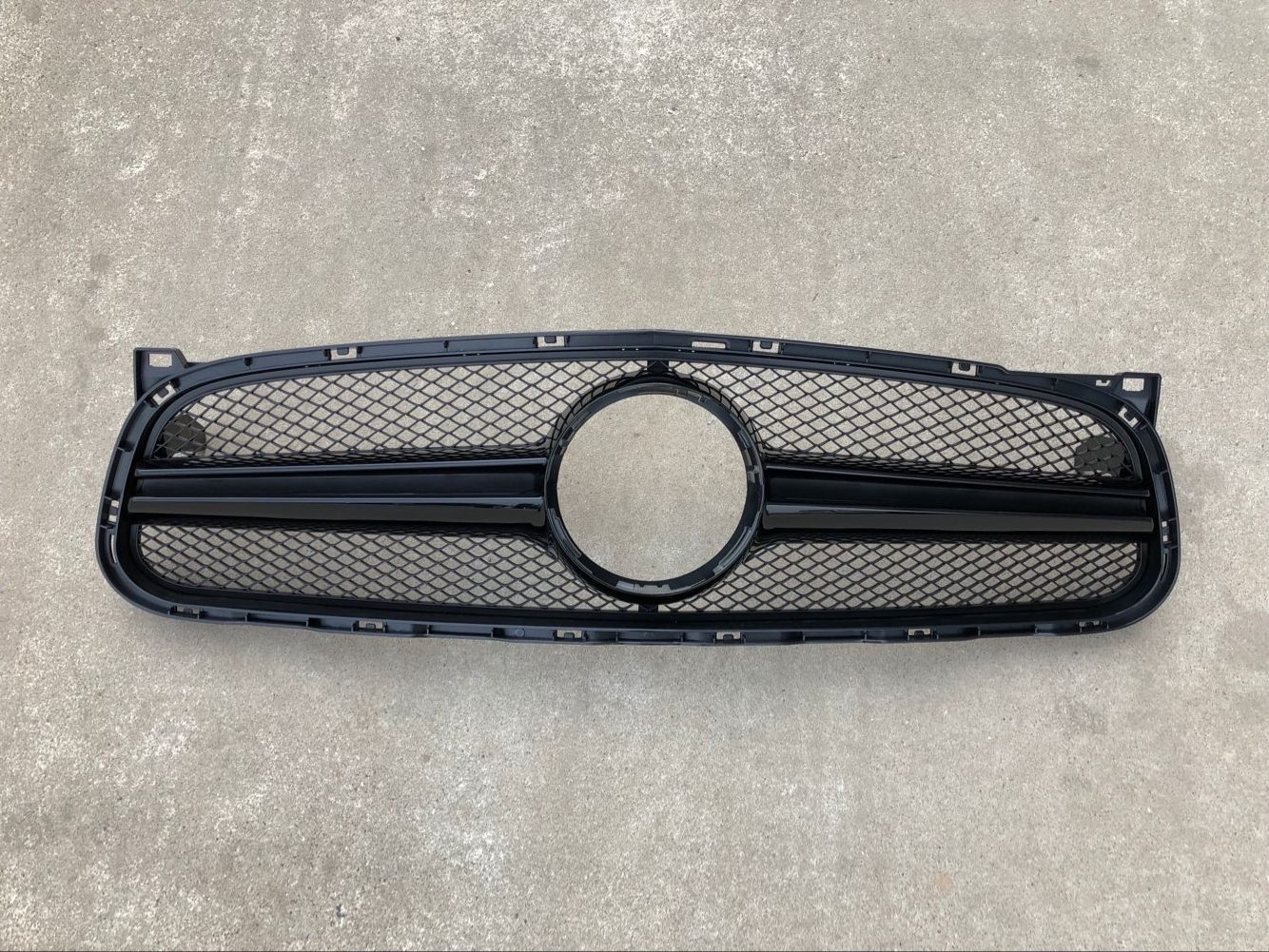 Aftermarket car grille tuning grill AMG style for Mercedes Benz GLA X156