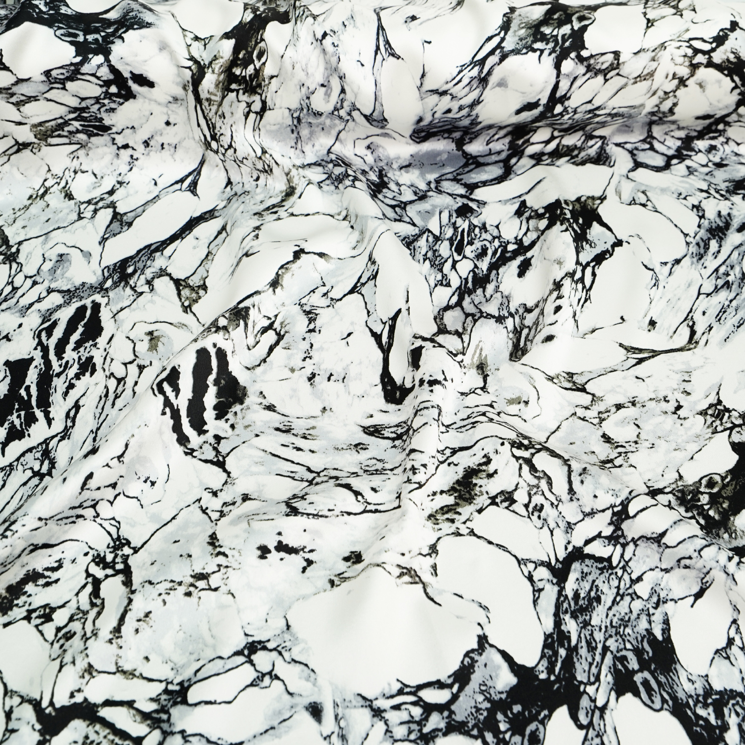 2022 new printed silk fabric