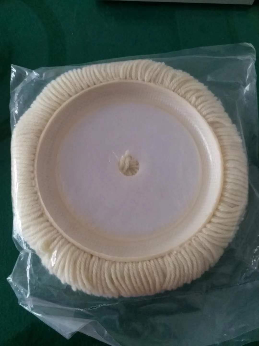 Wool polishing pad