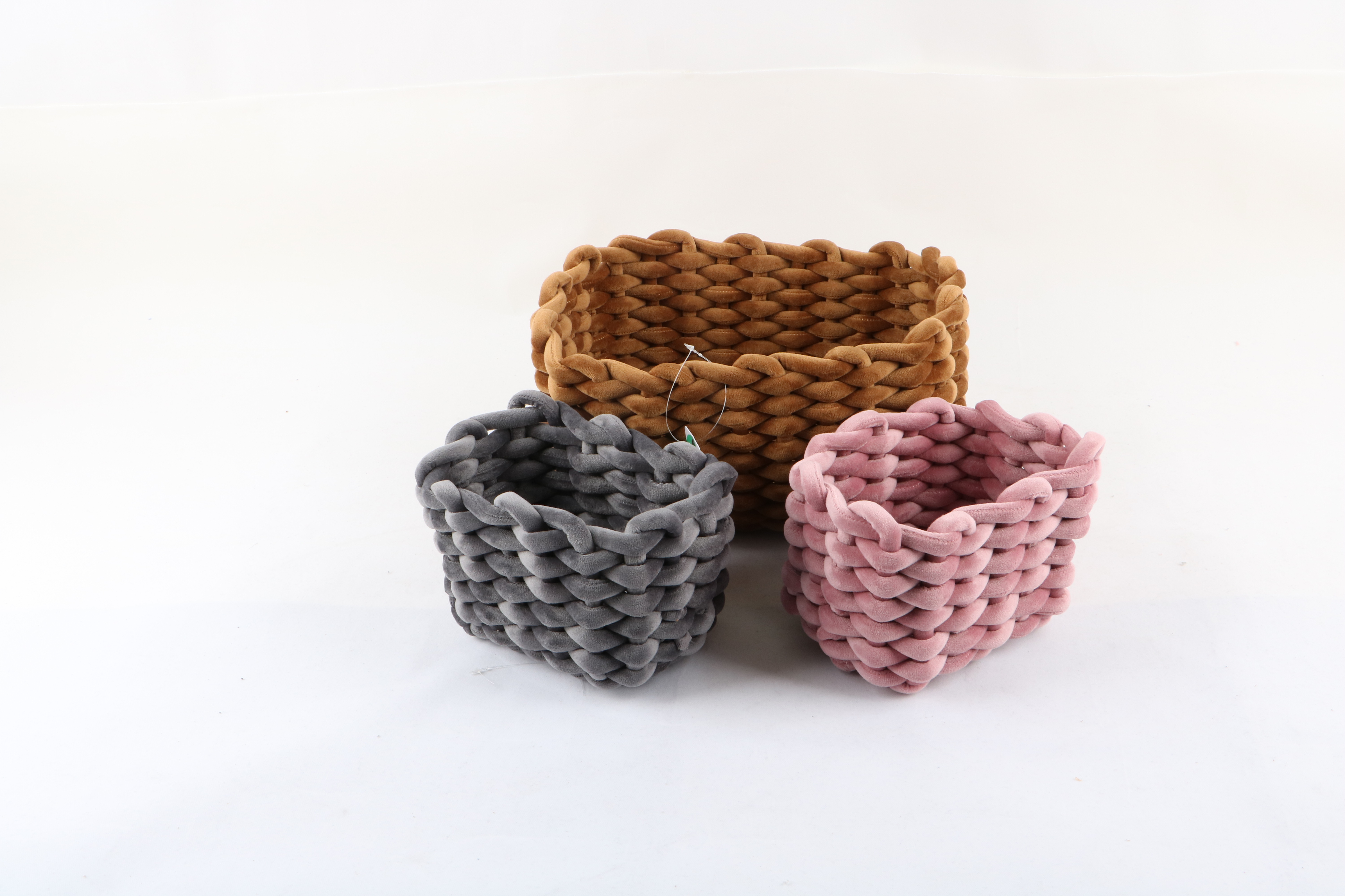 Storage basket