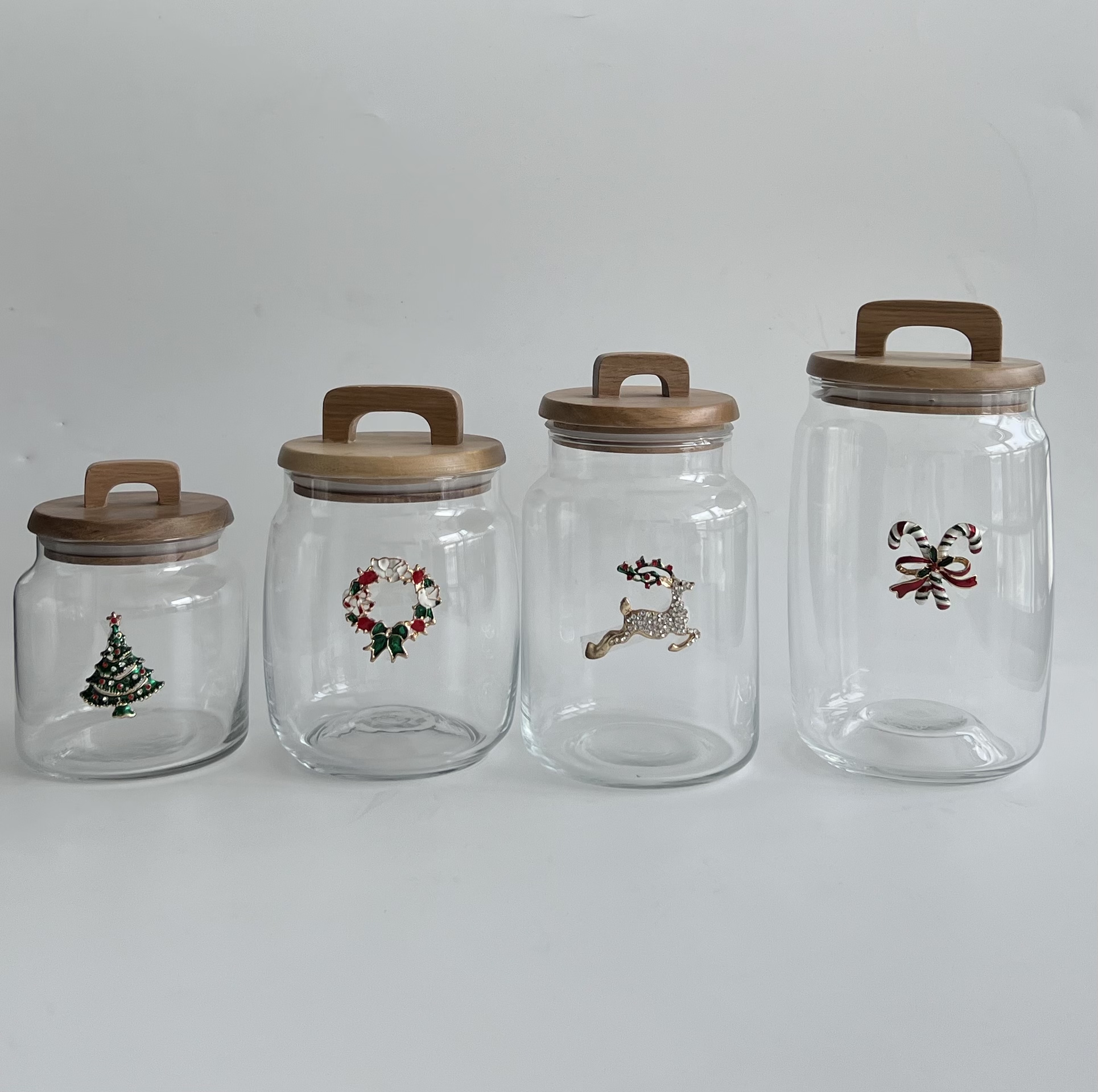 Glass canister