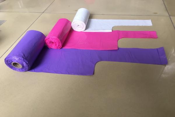star seal garbage bags on roll with handle