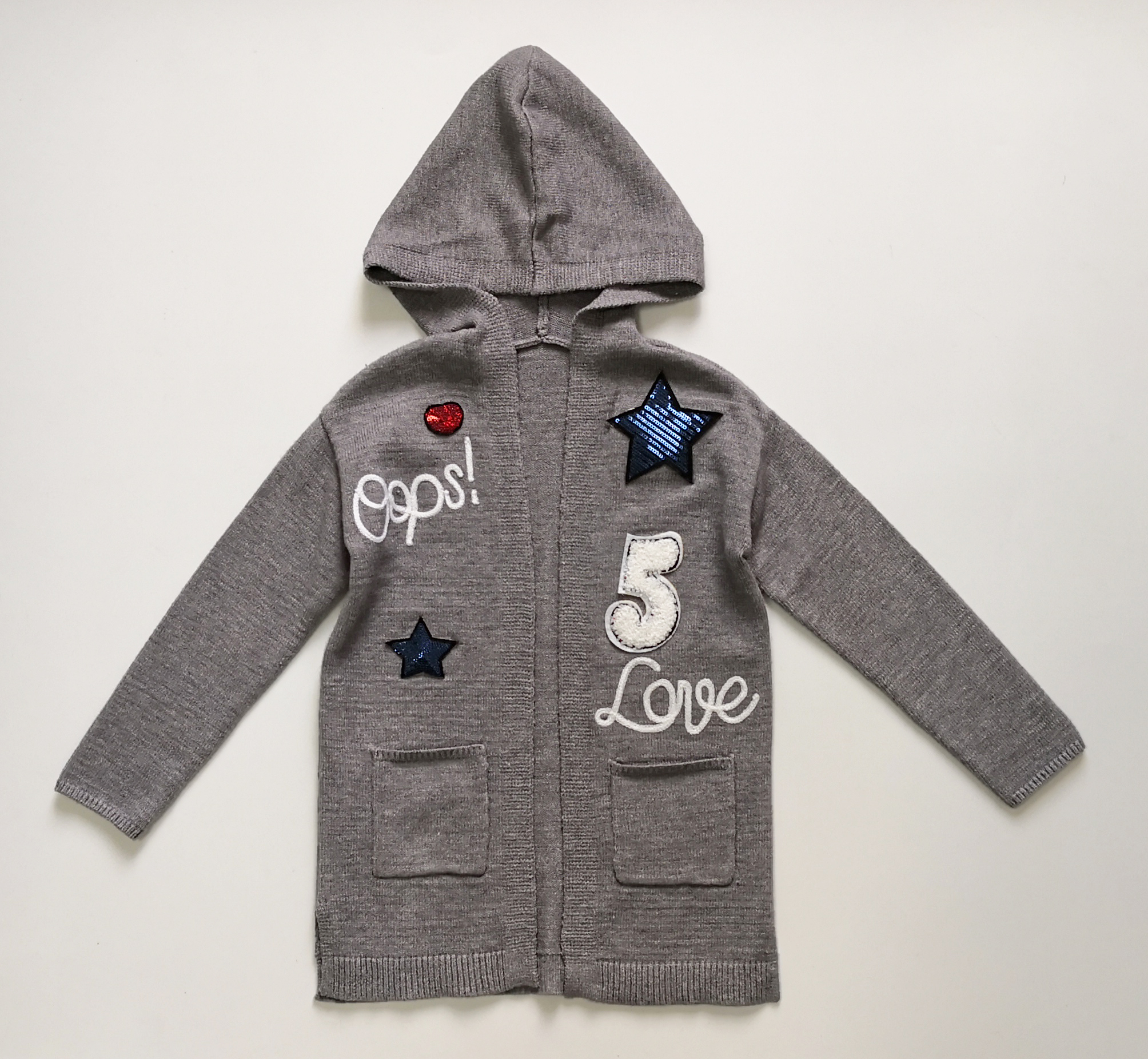Girl's sweater
