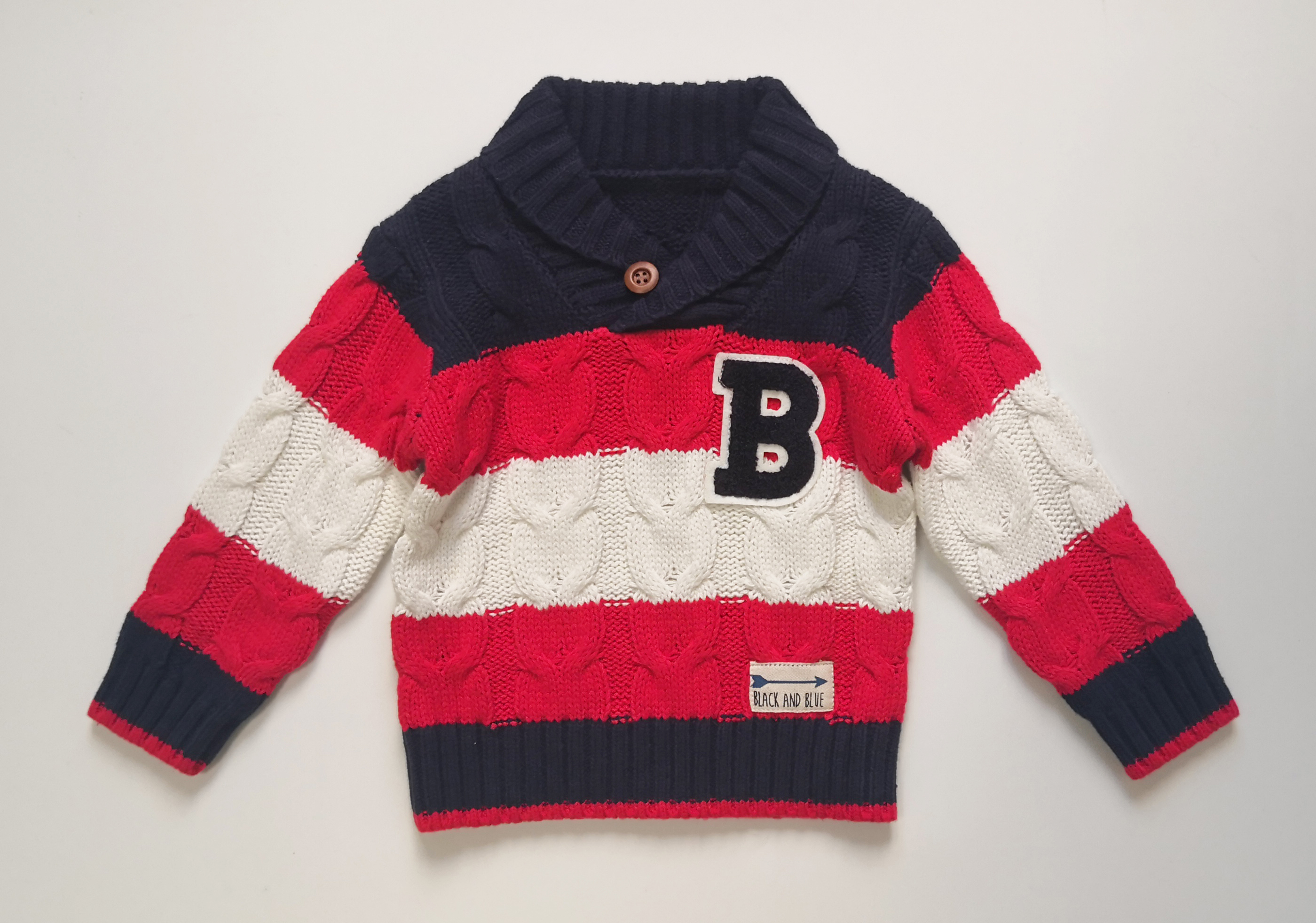 Infant sweater