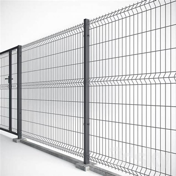 Welded mesh fence