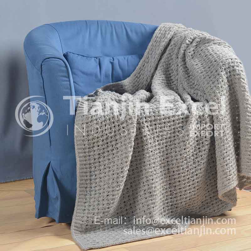 00000AA1-43 acrylic throw