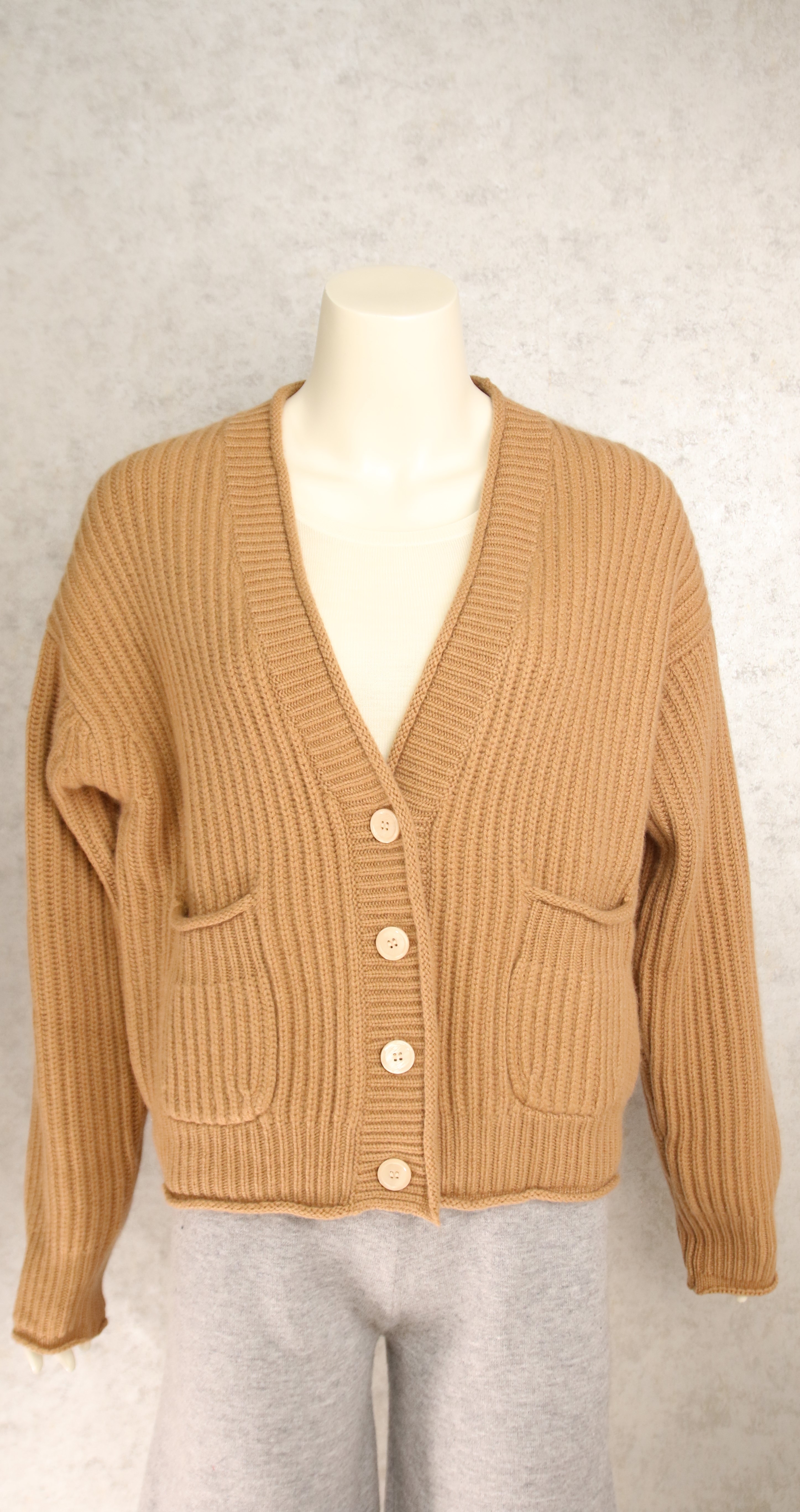 V-neck women's cardigan