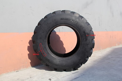 工业胎 TH801 19.5L-24