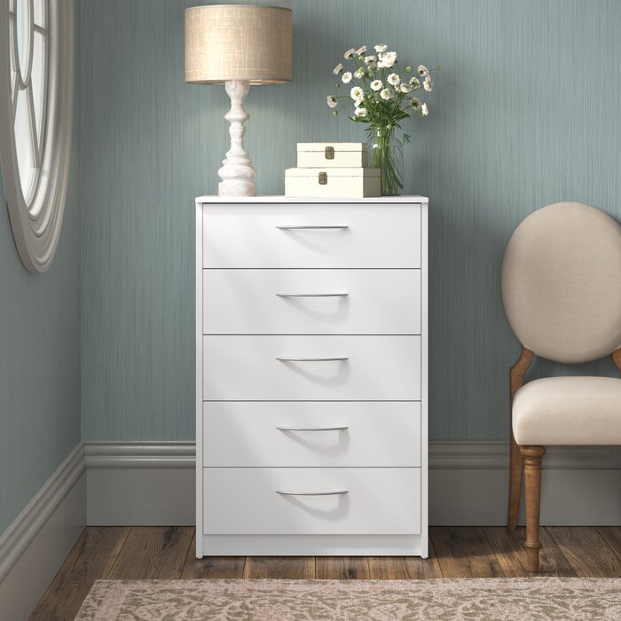 Elegant white bucket ark