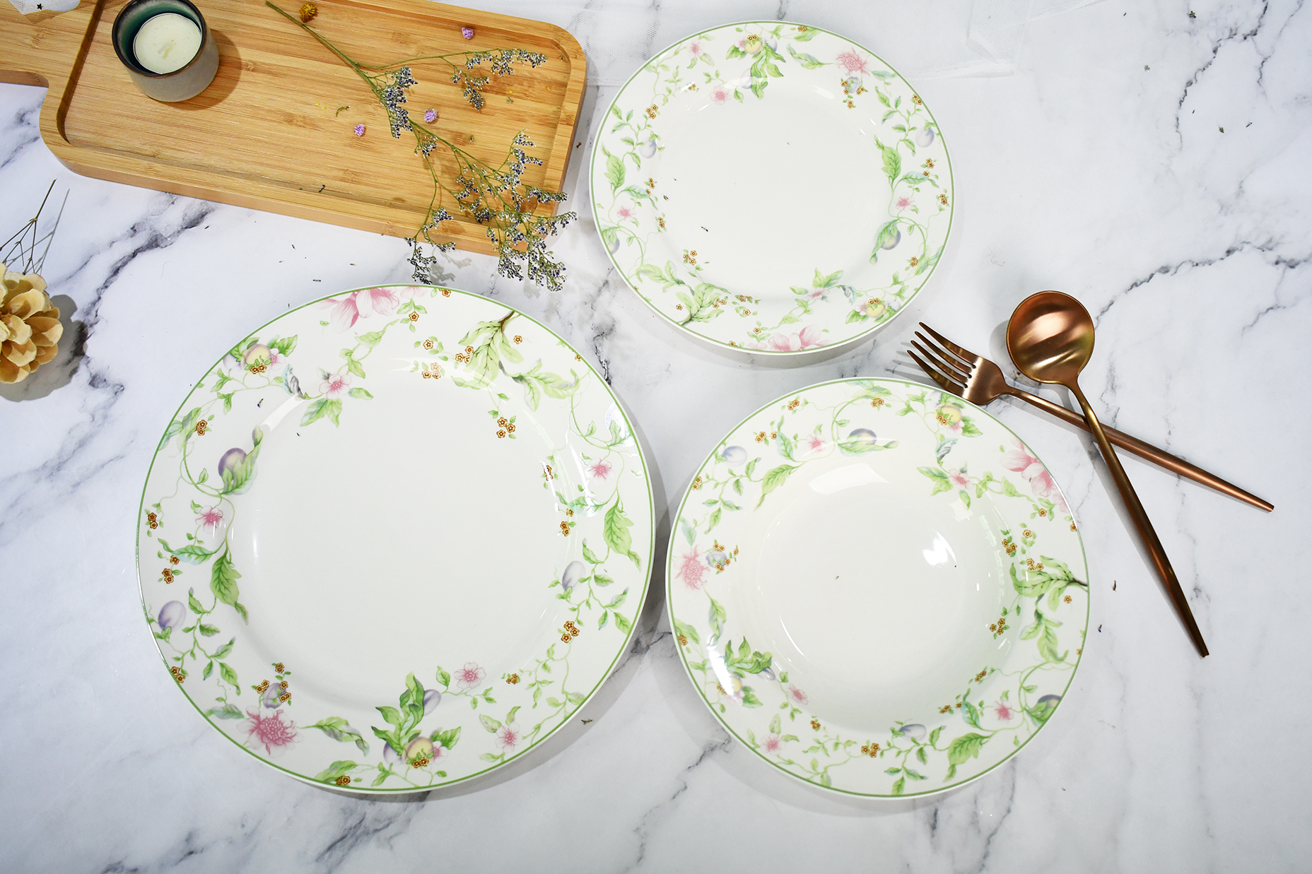 Good quality dinner sets