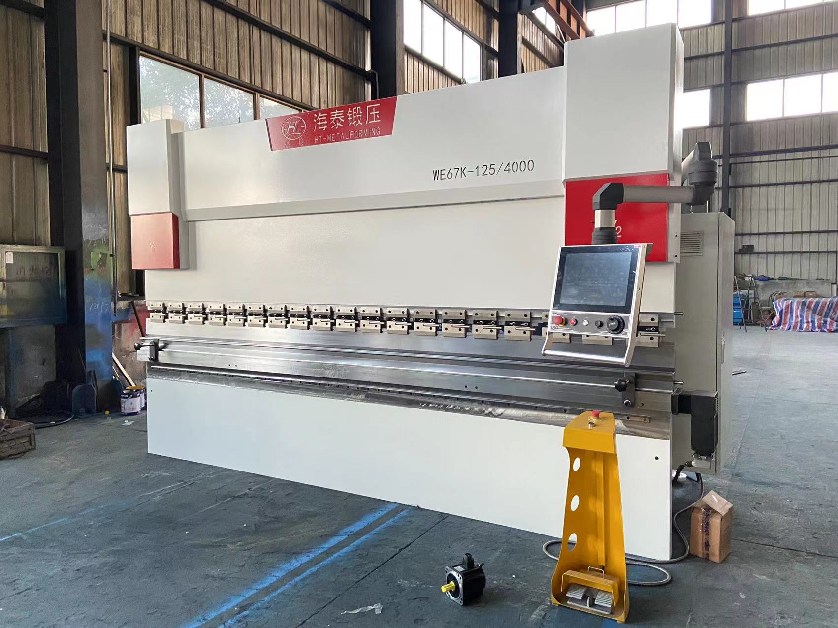 HT-Metalforming Equipment Manufacturing Co.,Ltd – molde de inyección 1