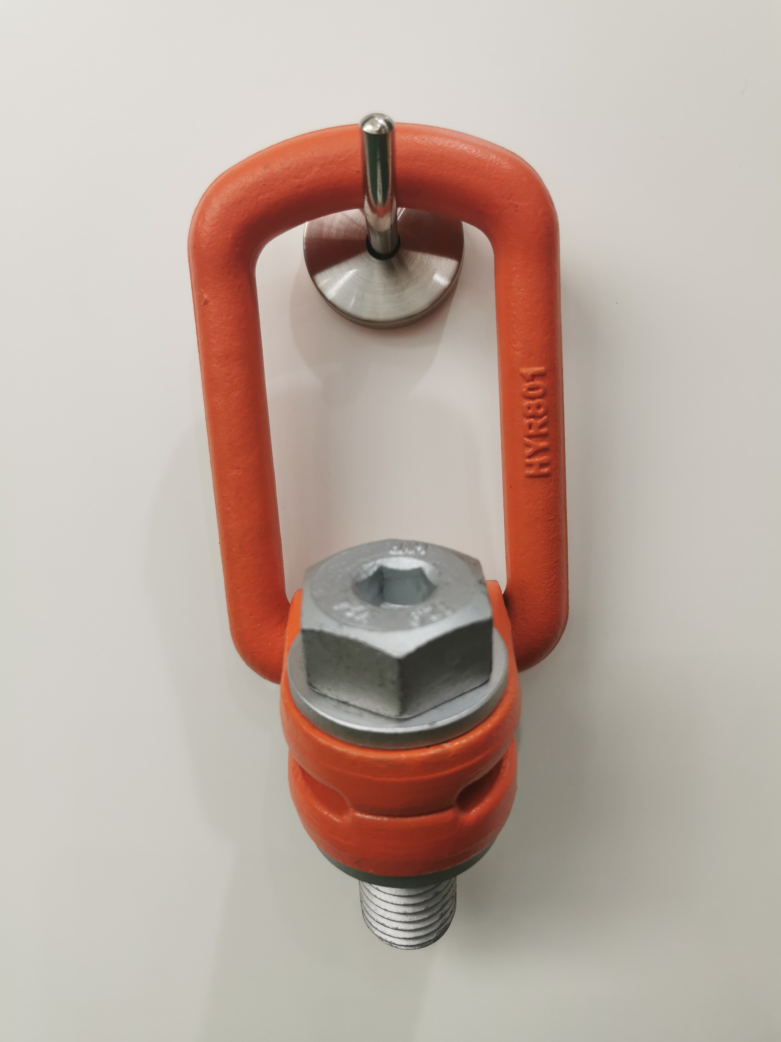 G80 pivoting lifting screw