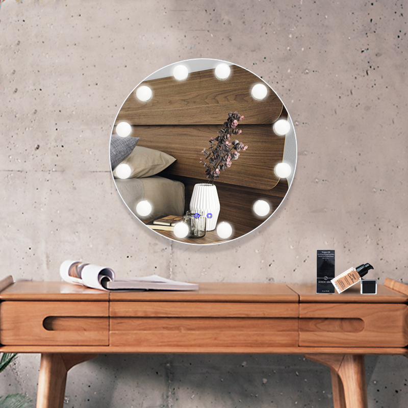 Wall-mounted hollywood mirror round shape