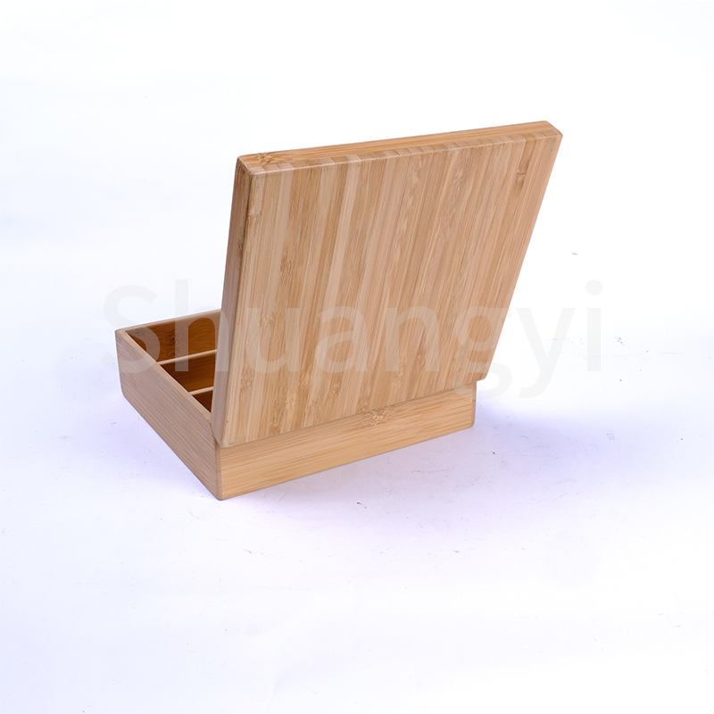 Bamboo Make-up box with mirror
