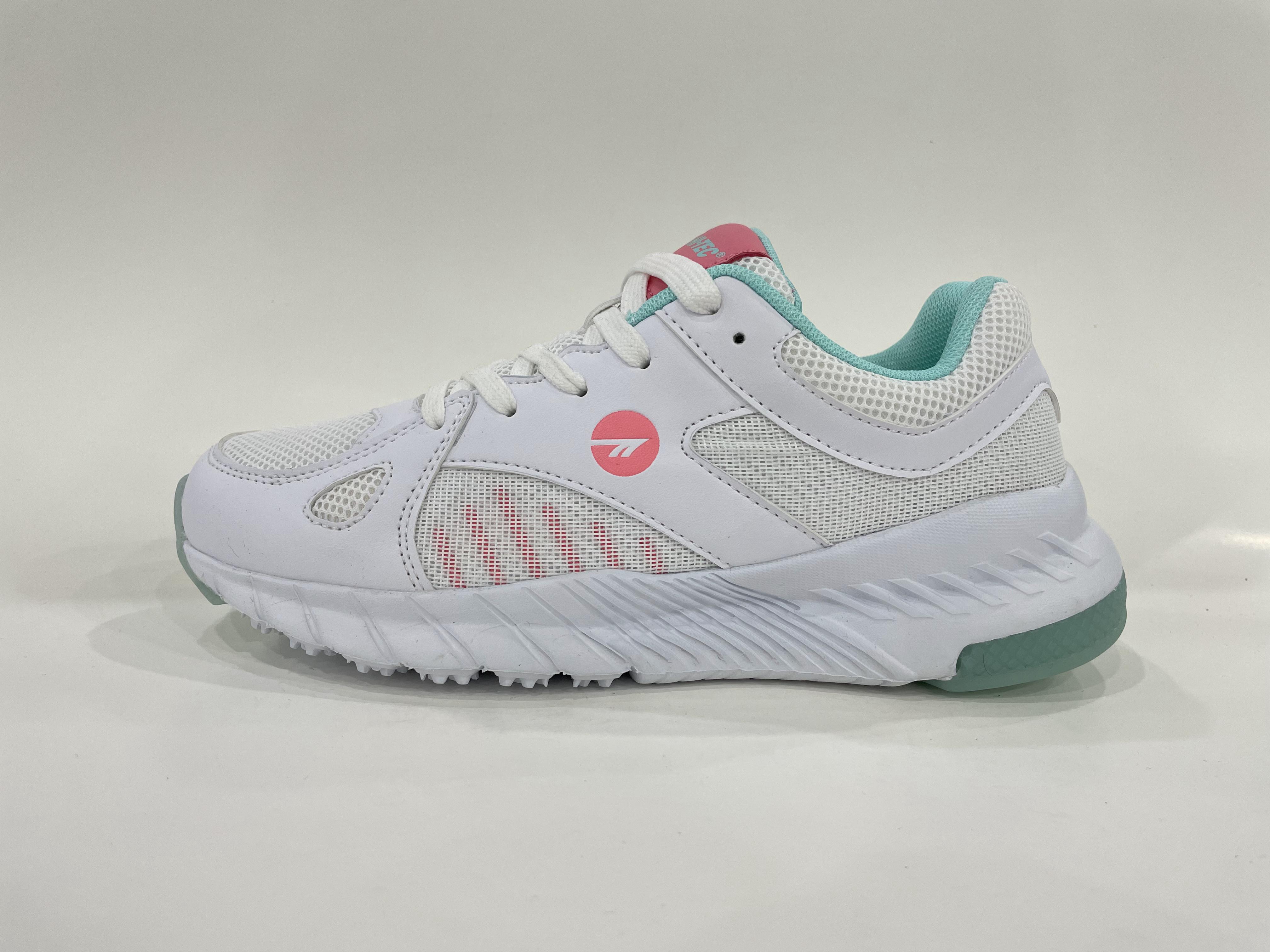 Women's sneaker